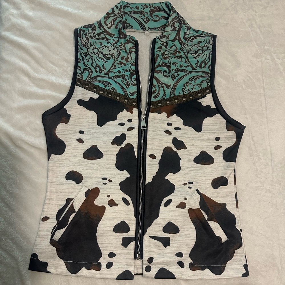Saddle Boutique  Medium Brown/Black/White & Turquoise Vest.